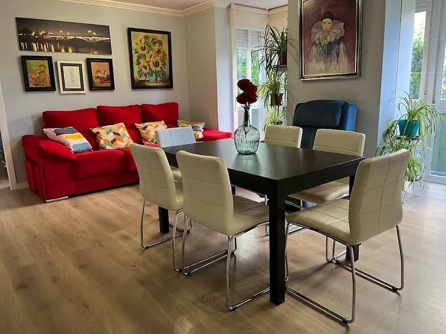 Triana Family Suites location